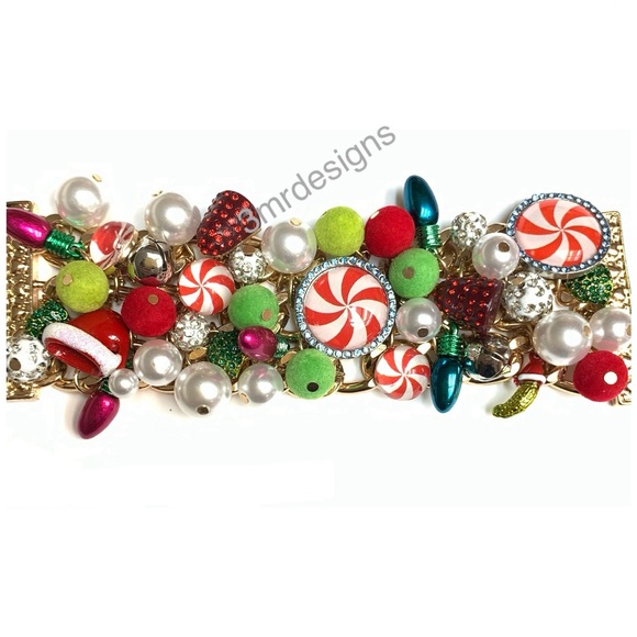 NWT Betsey Johnson 💋CHRISTMAS CANDY Gold Tone Earrings/ Bracelet & Necklace - Picture 11 of 15